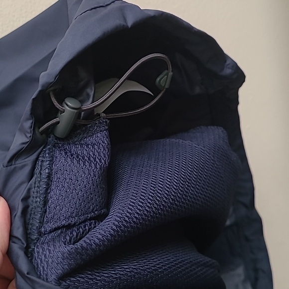 Nike Women’s Softball Lightweight Practice Shirt - Picture 5 of 8